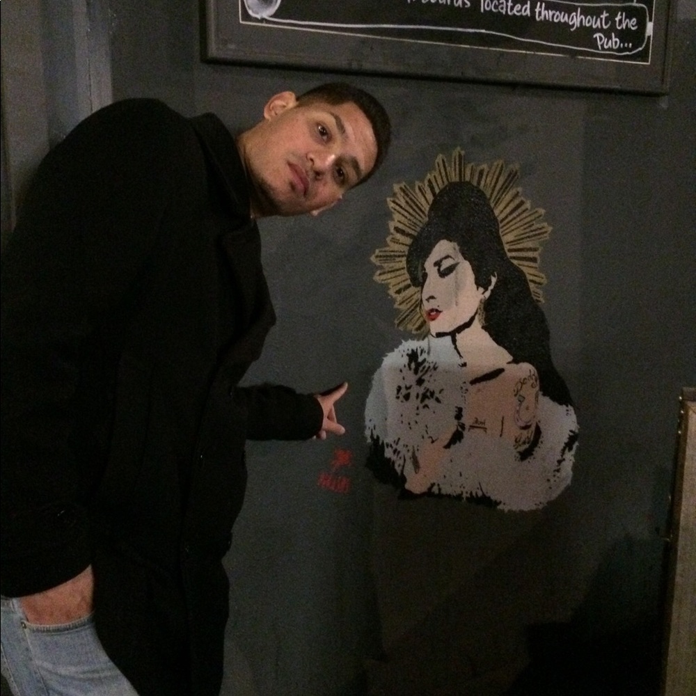 Meet your Posher, Raymond